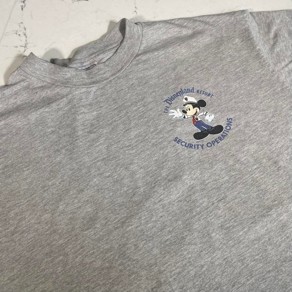Vintage Disneyland Resort Security Operations  Shirt XL  Cast‎ member exclusive